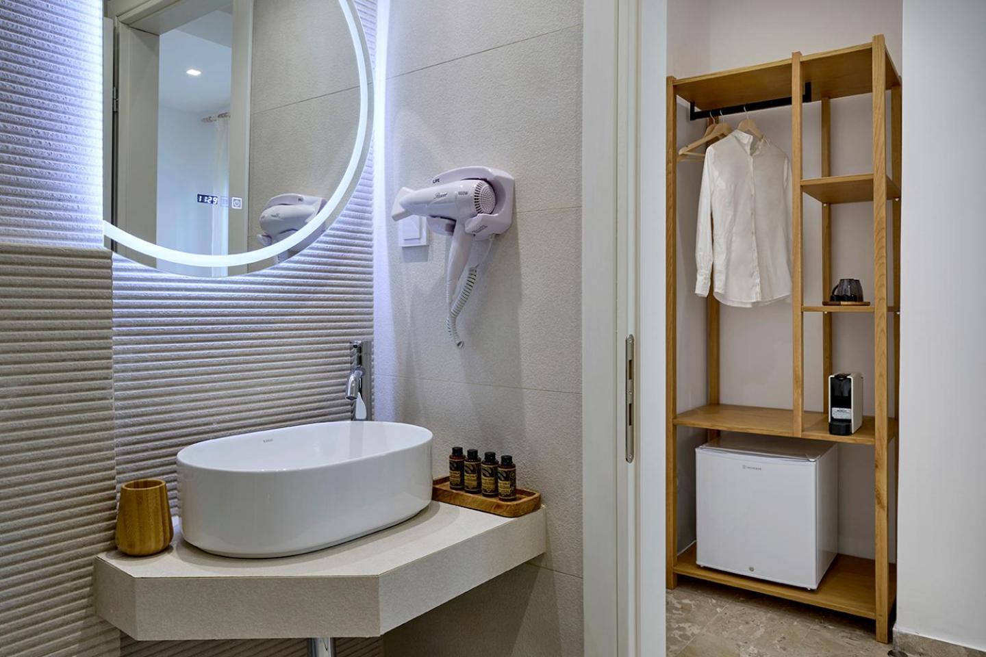 Pil Poul Athens Rooms Ngoại thất bức ảnh